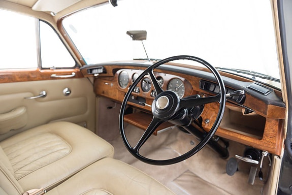 Rolls Royce Silver Cloud III 11 of 27