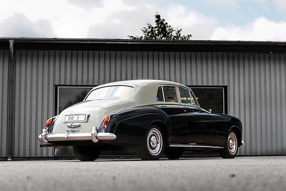 Rolls Royce Silver Cloud III 2 of 5