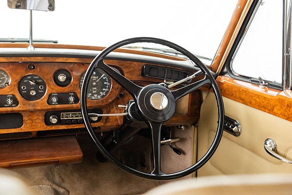 Rolls Royce Silver Cloud III 20 of 27