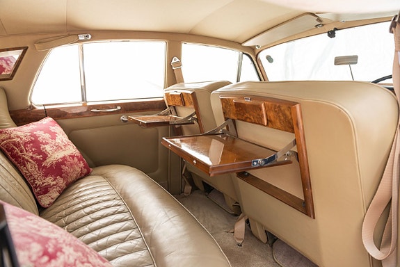 Rolls Royce Silver Cloud III 14 of 27