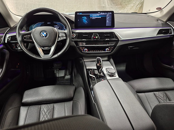 BMW 530e 6 of 9