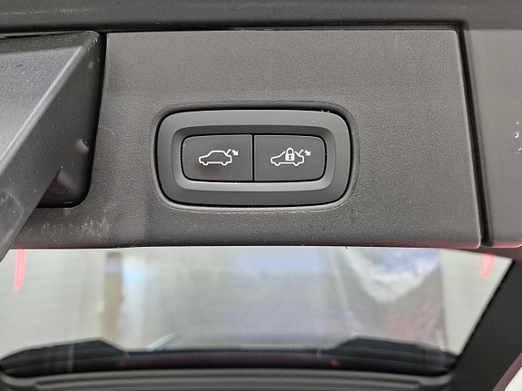 Volvo V90 10 of 13