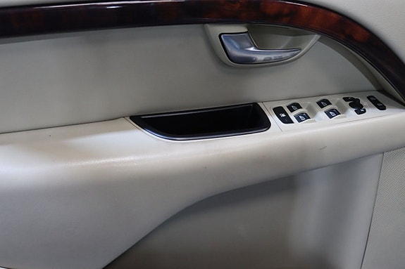 Volvo S80 13 of 27