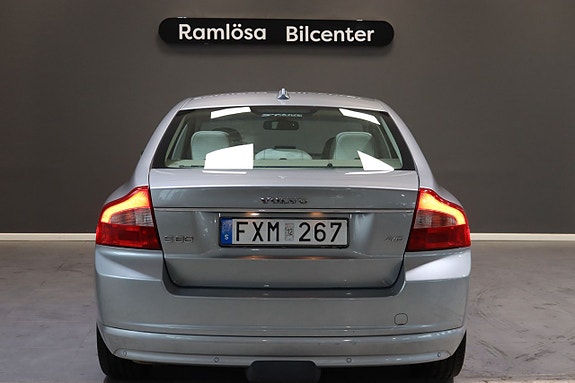 Volvo S80 7 of 27