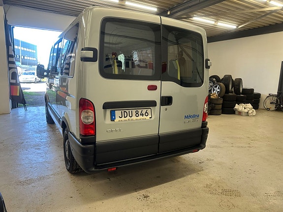 Opel Movano 4 of 5