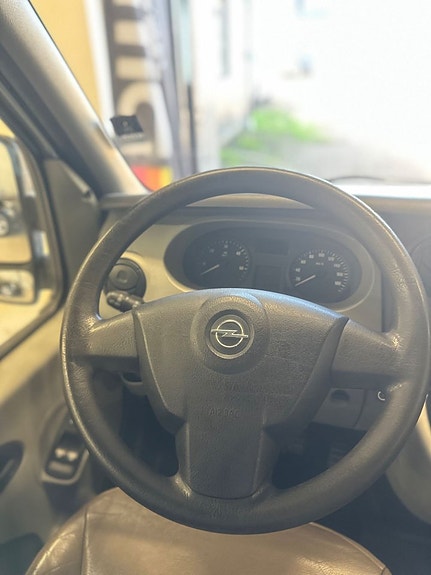 Opel Movano 13 of 17