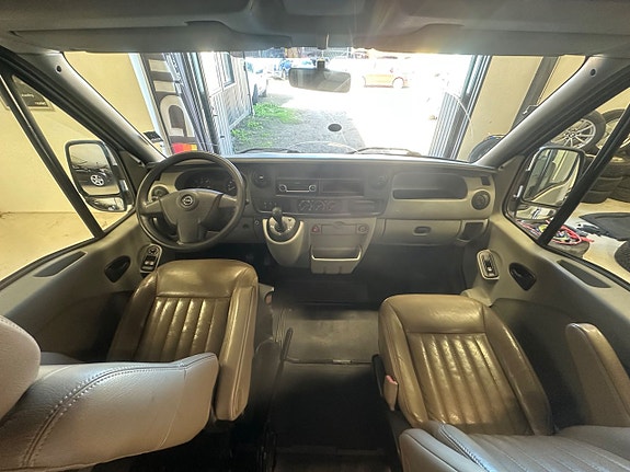 Opel Movano 12 of 17