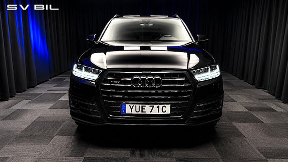 Audi Q7 8 of 30