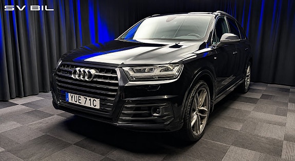 Audi Q7 9 of 30