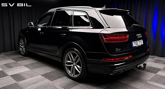 Audi Q7 6 of 30