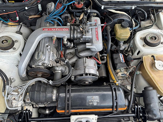 Porsche 924 14 of 17