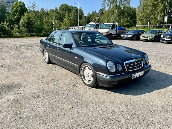 Mercedes-Benz E420