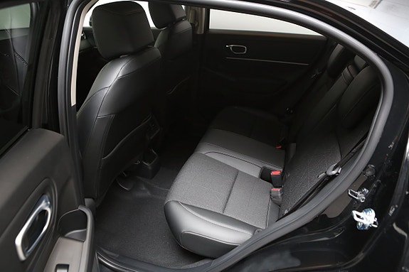 Honda HR-V 8 of 17