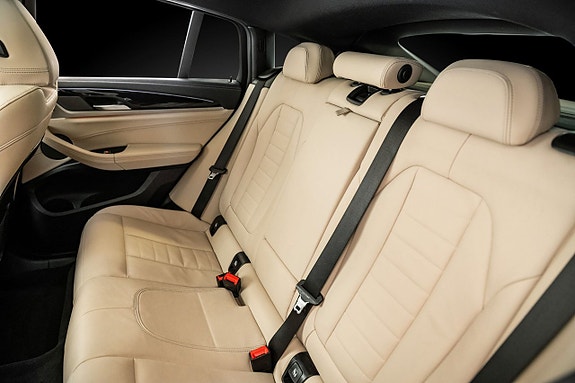 BMW X4 18 of 22