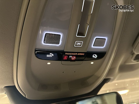 Volvo XC90 22 of 26