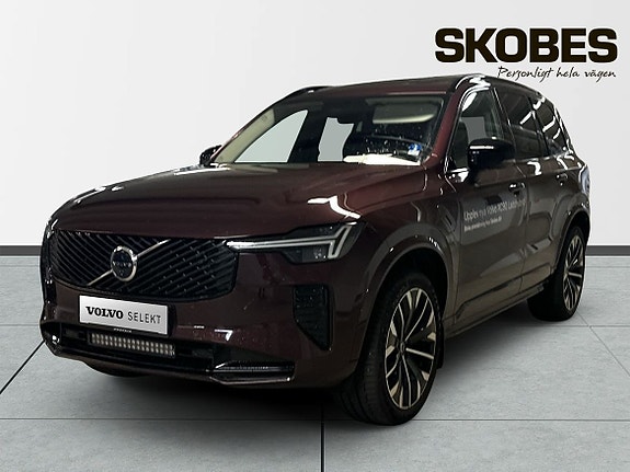 Volvo XC90 4 of 5