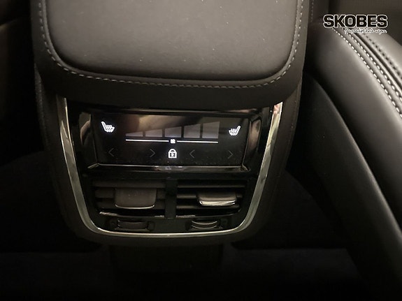 Volvo XC90 23 of 26