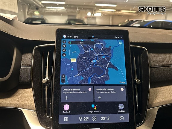 Volvo XC90 14 of 26