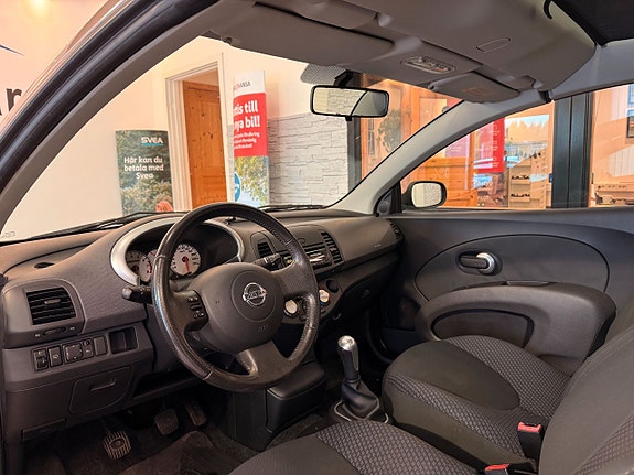Nissan Micra C+C 13 of 22