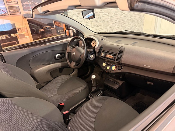 Nissan Micra C+C 14 of 22