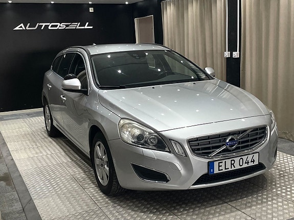 Volvo V60 3 of 21