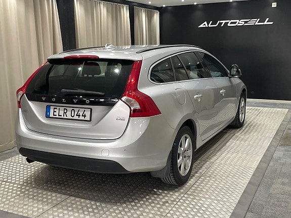 Volvo V60 4 of 21