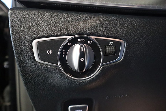 Mercedes-Benz E220 d 8 of 21