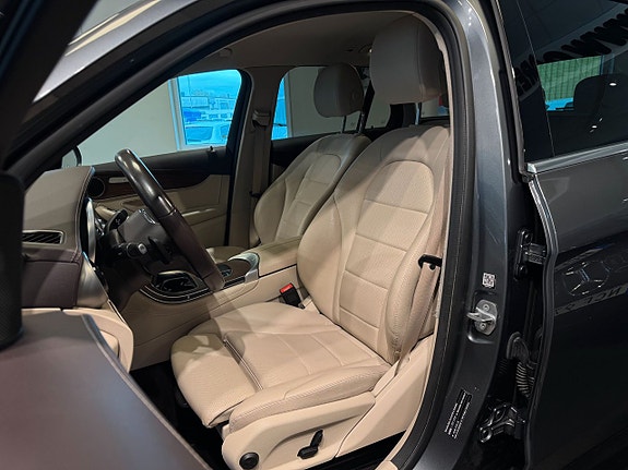 Mercedes-Benz GLC200 d 10 of 27