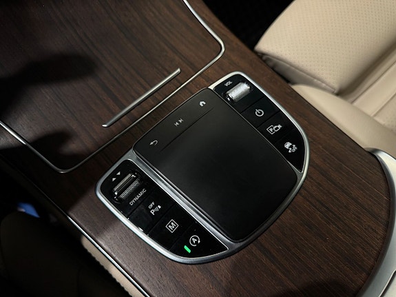 Mercedes-Benz GLC200 d 18 of 27