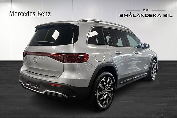 Mercedes-Benz EQB250+ 4 of 5
