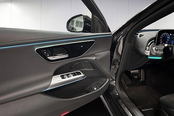 Mercedes-Benz E300 d 12 of 18