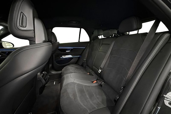 Mercedes-Benz E300 d 13 of 18