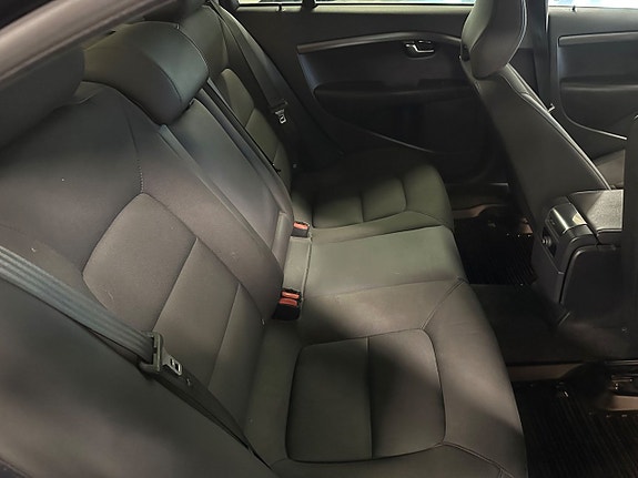 Volvo S80 6 of 16