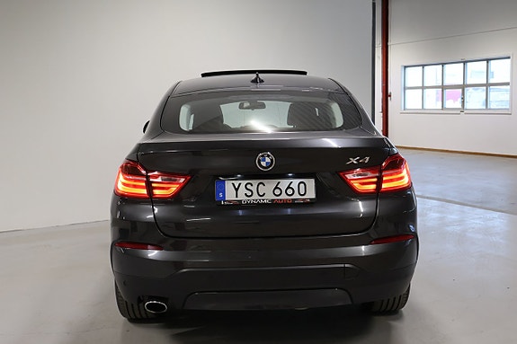 BMW X4 8 of 24