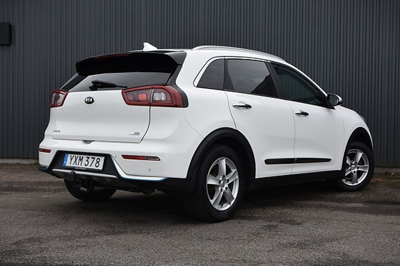 Kia Niro 2 of 5