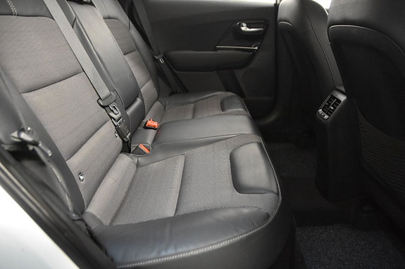Kia Niro 15 of 21