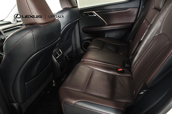 Lexus RX450h 7 of 23