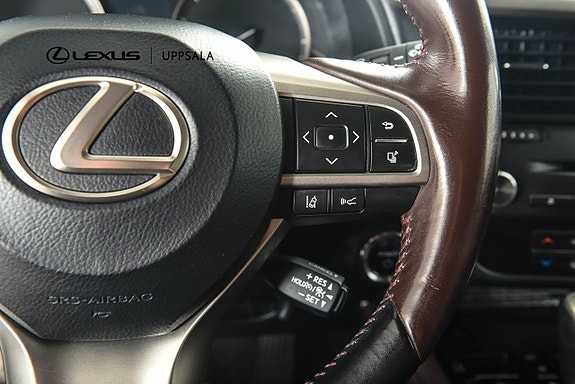 Lexus RX450h 15 of 23