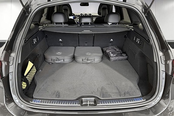 Mercedes-Benz GLC300 de 18 of 18