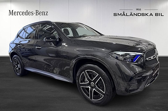 Mercedes-Benz GLC300 de 3 of 5