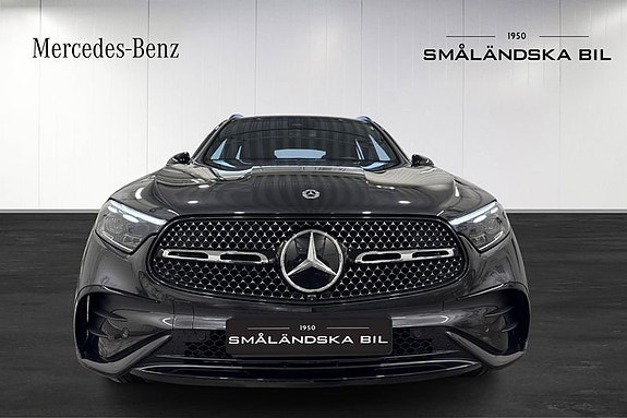 Mercedes-Benz GLC300 de 2 of 5