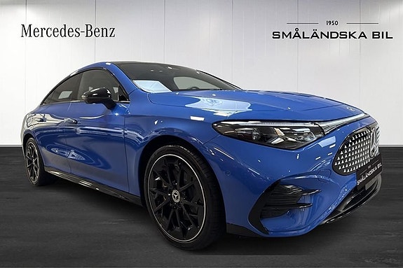 Mercedes-Benz CLA250 3 of 5