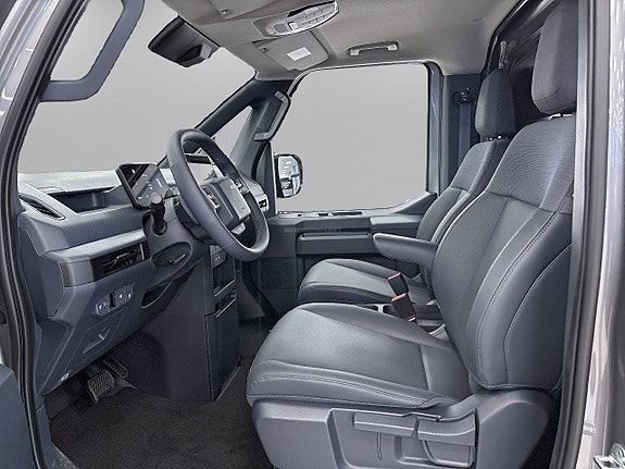 Kia PV5 8 of 15