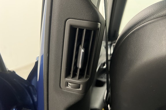 Volvo XC90 21 of 30
