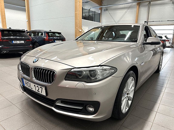 BMW 530d 3 of 5