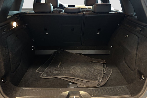 Mercedes-Benz B180 7 of 17