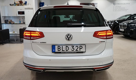 Volkswagen Passat Alltrack 5 of 5