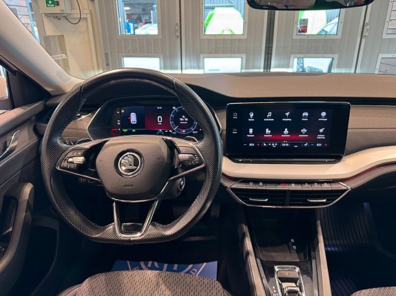 Skoda Octavia 8 of 25