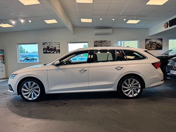 Skoda Octavia 21 of 25