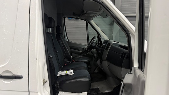 Volkswagen Crafter 35 14 of 26
